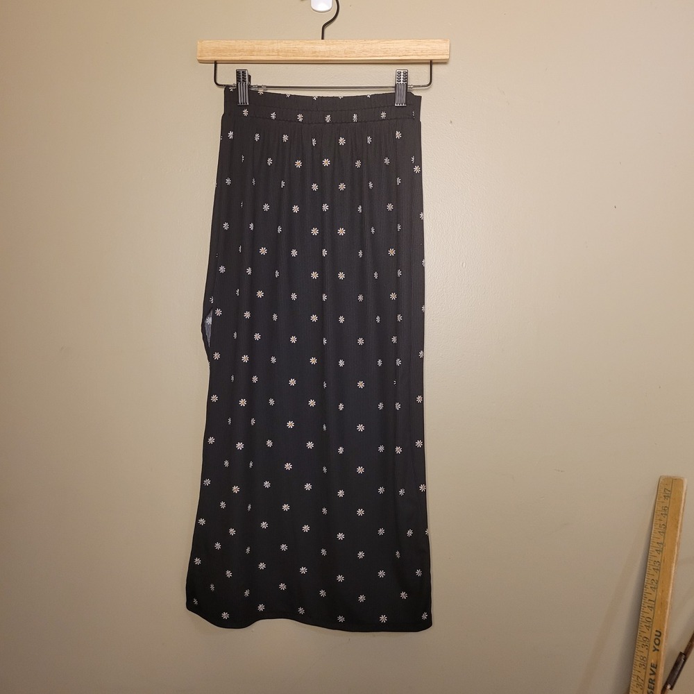 Unbranded Daisy Floral Ribbed Maxi Skirt Womens M Black Excellent Side Slit Boho